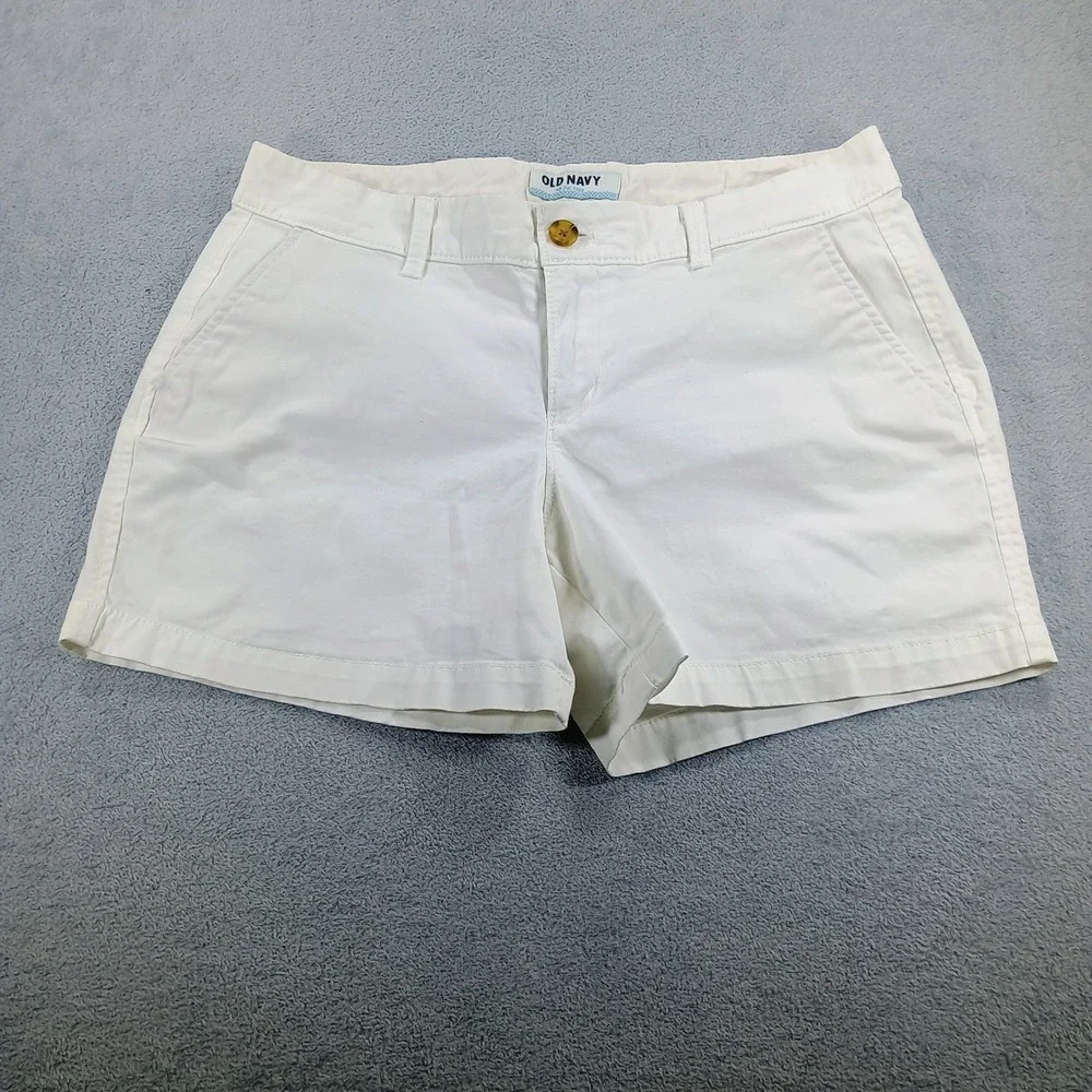 Old Navy Womens Everyday Chino Shorts White Size 6 Mid-Rise Casual